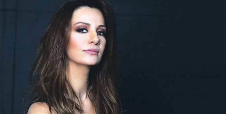 Alldaynews.gr «Απέβαλα στο J2US – Βγήκα στη σκηνή, δεν το κατάλαβε κανείς» (Video)