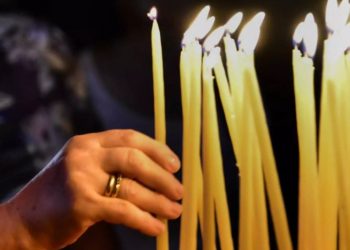 Θεσσαλονίκη: Πρόστιμα σε τρεις πιστούς σε εκκλησία που δε φορούσαν μάσκα