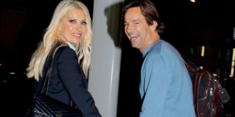 Alldaynews.gr Νέο μέλος στην οικογένεια Μενεγάκης-Παντζόπουλου!