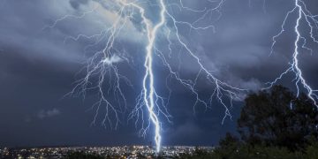 Alldaynews.gr καιρός κακοκαιρία κεραυνοί kairos-athina