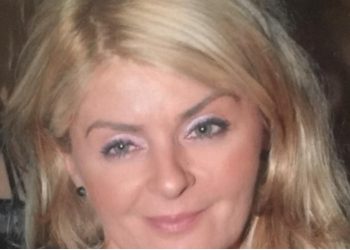 Νοσηλεύτρια του «Ευαγγελισμού» με 20ετή εμπειρία η πρώτη Ελληνίδα που θα εμβολιαστεί