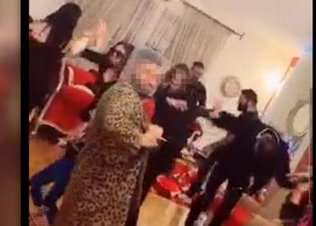 Φωτογραφίες από τα κορωνοπάρτι στις Σέρρες – 3.000 ευρώ πρόστιμο σε διοργανωτή