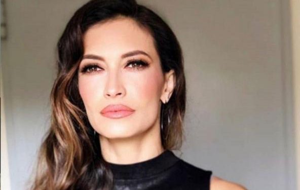 Alldaynews.gr Μάρα Δαρμουσλή: «Έχω αμειφθεί με 15.000 ευρώ την ώρα» (Video)