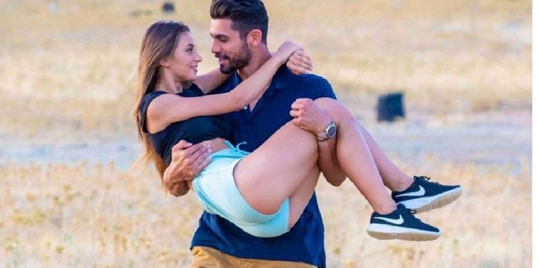 Alldaynews.gr Ξεκάθαρη η απάντηση της Μαρίνας στο αν είναι ζευγάρι με τον Βασιλάκο!