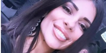 Μίνα Αρναούτη: Η ανάρτηση – “φωτιά” για τον αυτόπτη μάρτυρα που ήθελε τον Παντελίδη να μην οδηγεί το αμάξι!