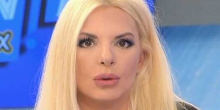 Απίστευτη αποκάλυψη! Είναι η αδερφή της Αννίτας Πάνια και δεν το γνωρίζαμε![photo]