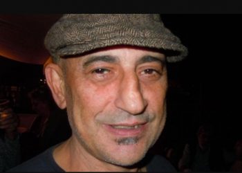 Πέθανε σε ηλικία 57 ετών ο δημοσιογράφος Πάνος Σαράκης