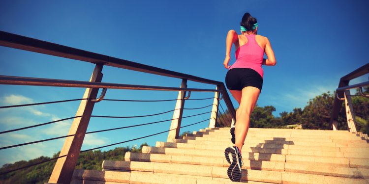 Ελέγξτε αν έχετε πρόβλημα με την καρδιά σας με “το κόλπο της σκάλας”