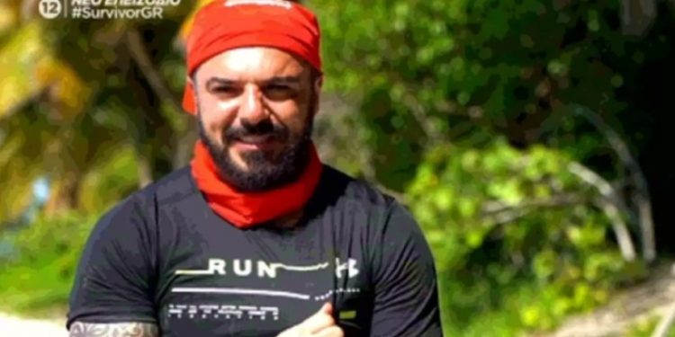 Alldaynews.gr Τριαντάφυλλος: Ο πατέρας μου Σκοτώθηκε την πρώτη φορά που ήρθε στο κέντρο να με δει να τραγουδάω
