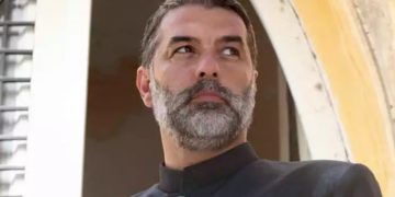 Alldaynews.gr Άγριες Μέλισσες: Αυτή είναι η αρχή του τέλους για τον Μάνο Βόσκαρη