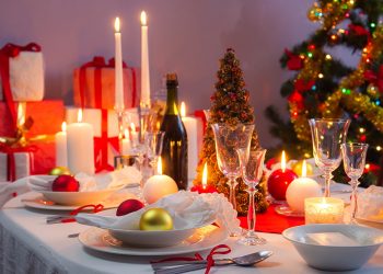 Alldaynews.gr xmas χριστουγεννιάτικο τραπέζι Πρωτοχρονιά