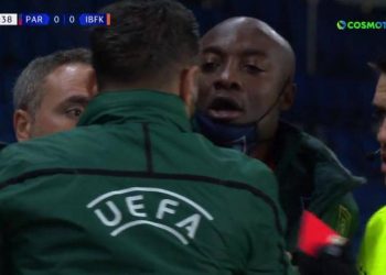 Δεν ξανάγινε: Η Μπασάκσεχιρ έφυγε απ’ το ματς με την Παρί λόγω ρατσιστικού παραληρήματος του 4ου! (vid)