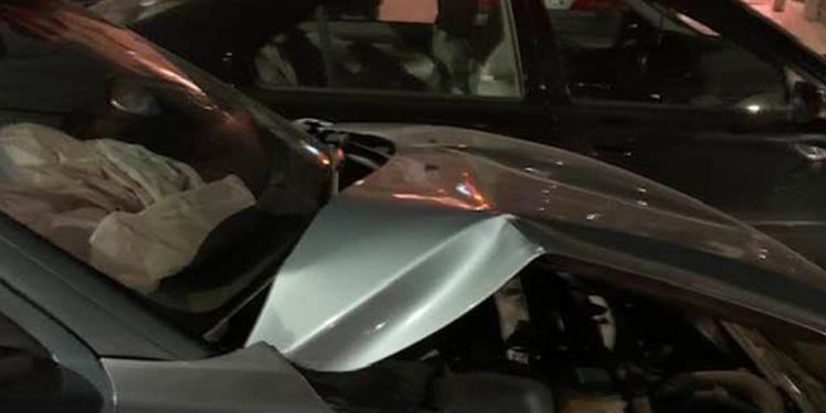 Alldaynews.gr Σοβαρό τροχαίο για τον Νίκο Ξυλούρη: Σμπαράλια το αυτοκίνητο (pics)