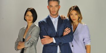 8 Λέξεις: Ο διάλογος πρωταγωνιστών που μας άφησε άφωνους!