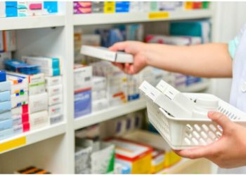 Αποκλείονται από τον εμβολιασμό κατά της CoViD-19 οι φαρμακοποιοί