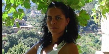 Ανείπωτος Θρήνος για την Γιούλη: “Έφυγε” απο κορωνοϊό στα 50 της χρόνια