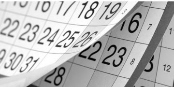 2021: Δείτε πότε πέφτουν οι αργίες