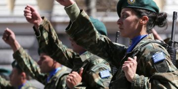 Alldaynews.gr Γυναίκες στον Ελληνικό Στρατό: Πόσο πιθανή είναι η στράτευση;
