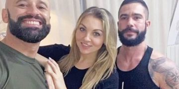 Ο έρως τρίο δεν κοιτά! Δύο φίλοι συζούν αρμονικά με την ίδια γυναίκα