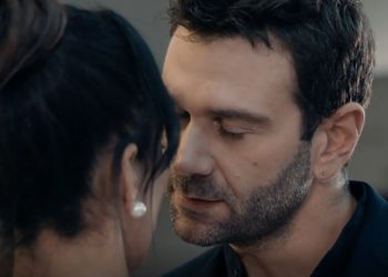 8 Λέξεις: Ο Σίμος παρασύρεται από τη ζήλια του και επιτίθεται στον Αντώνη