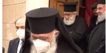 Alldaynews.gr Ιερώνυμος: “Βγείτε στις παραλίες και στο Σύνταγμα και βγάλτε συμπέρασμα”