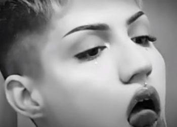 Ξέφυγε ο Θέμης Κανέλλος με τον φίλο του On Air! “Εγώ δεν τρώω ψ@@@ες![video]