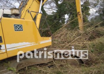 Νέα Τραγωδία: Γιος παρέσυρε με ερπυστριοφόρο και Έλιωσε τον πατέρα του[Εικόνες Σοκ]