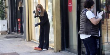 Όλοι οι ΚΑΔ που ανοίγουν την Δευτέρα-Πως θα λειτουργούν