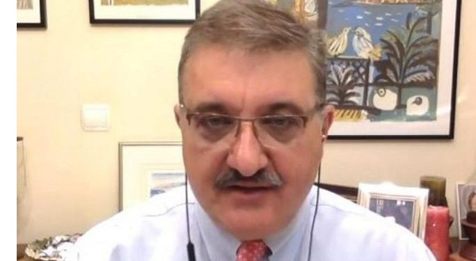 Εξαδάκτυλος: Καλύτερα να ανοίγαμε το λιανεμπόριο παρά τα σχολεία