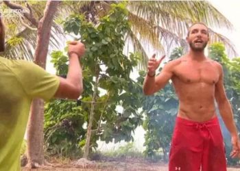 Πιάστηκαν στα χέρια Κόρομι και Μπαρτζής! Αντάλλαξαν βαριές, «παντελονάτες» κουβέντες