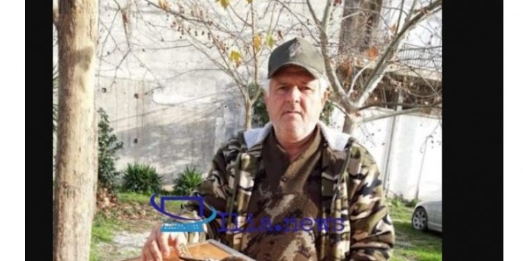 Aπίστευτο θράσος αντιδημάρχου που Καμαρώνει με νεκρά θηράματα ενώ απαγορεύεται το κυνήγι[photos]