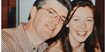 Alldaynews.gr Zευγάρι χώρισε μετά απo 15 χρόνια όταν o σύζυγος αποκάλυψε oτι είναι γκέι