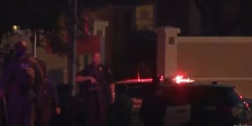 Alldaynews.gr Επίθεση-Θρίλερ με 2 Νεκρούς σε Κλινική: Ο ένοπλος ήταν γιατρός