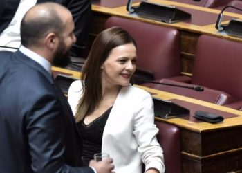 Έγκυος η Έφη Αχτσιόγλου