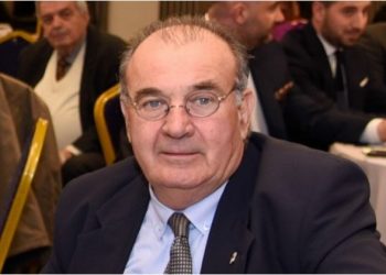 Alldaynews.gr Η ΝΔ ανέστειλε την κομματική ταυτότητα του Αδαμόπουλου