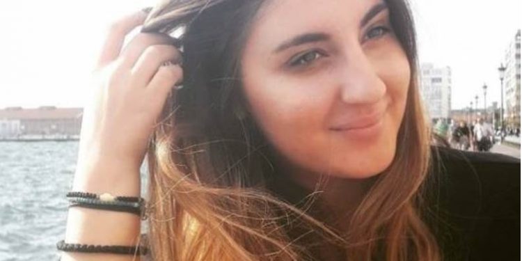 Θρήνος για την 22χρονη Δήμητρα που “Έφυγε” ξαφνικά-Σε λίγες μέρες  θα έπαιρνε το πτυχίο της Μαίας