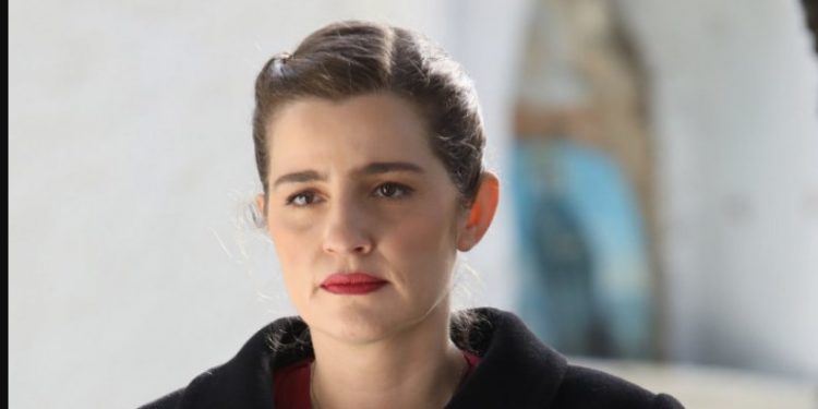 Alldaynews.gr Άγριες Μέλισσες spoiler: Ποιος θα θυσιαστεί για να σώσει την Ελένη