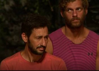 Εκτός εαυτού ο Πάνος Καλίδης! Ζήτησε να γκρεμιστεί η καλύβα του στην παραλία των Κόκκινων![video]