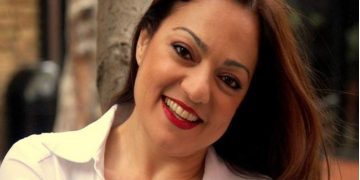 Ελένη Καρακάση