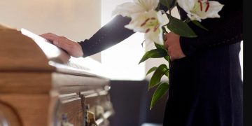 Alldaynews.gr Τραγικός Θάνατος 22χρονης φοιτήτριας: Έπεσε για ύπνο και δεν ξύπνησε ποτέ