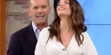 Alldaynews.gr Τρελός και παλαβός ο Κωστόπουλος για την Λιόλιου – Την τραβάει βίντεο όσο χορεύει τσιφτετέλι