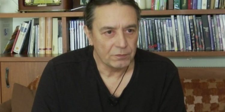 Alldaynews.gr Γιάννης Κότσιρας: «Μια κοπέλα ήθελε να αυτοκτονήσει αν δεν βγαίναμε για καφέ»