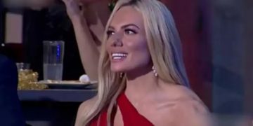 Alldaynews.gr Κρυφό ζευγαράκι η Ιωάννα Μαλέσκου και ο Κωνσταντίνος Αργυρός;