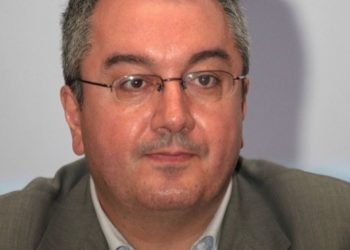 “Στην κάσα να σε βάλουνε”-Κατάρες και απειλές κατά του Ηλία Μόσιαλου