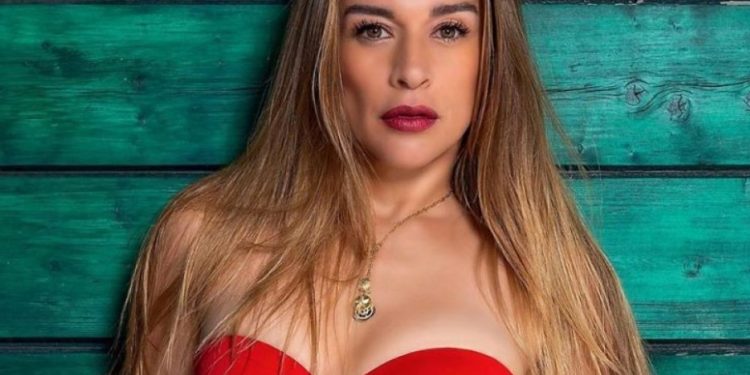 Alldaynews.gr Έρρικα Πρεζεράκου: Η πρώτη τηλεοπτική εμφάνιση μετά τον ακρωτηριασμό της