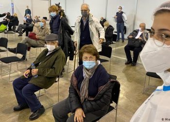 serbia vaccination-Σερβία εμβολιασμοί