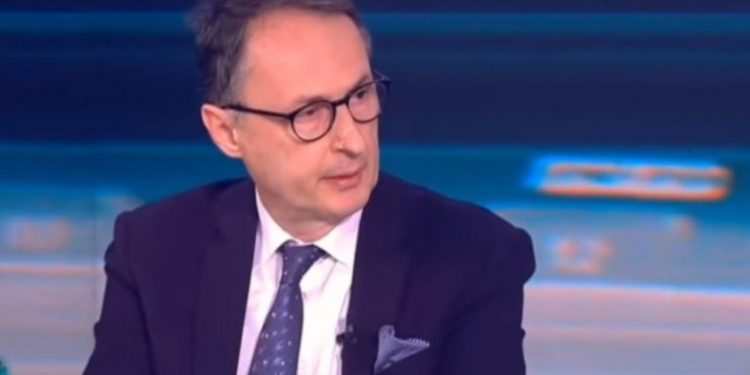 Alldaynews.gr Σύψας: Πιθανώς από τις 6 το απόγευμα απαγόρευση κυκλοφορίας στην Αττική