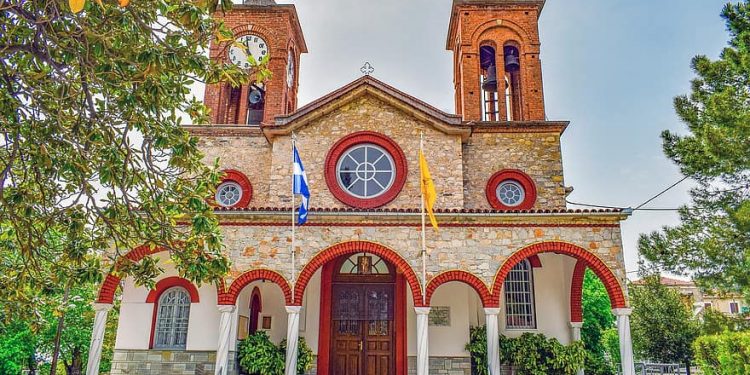 Ι.Ν. Αγίου Αθανασίου στα Άνω Λεχώνια Μαγνησίας