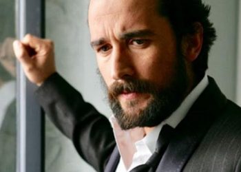 Νούσιας-nousias