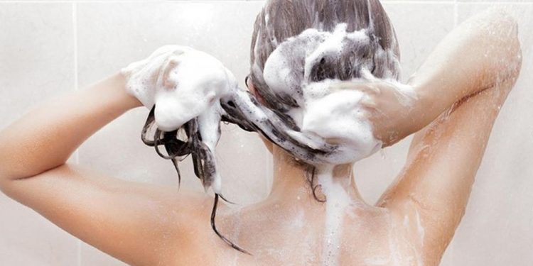 Alldaynews.gr λουσιμο λούσιμο μπάνιο μπανιέρα